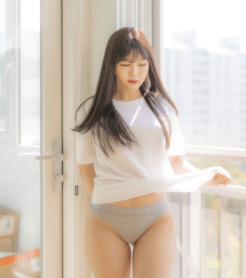 下雨天的车站避雨4动画片_超清手机在线观看